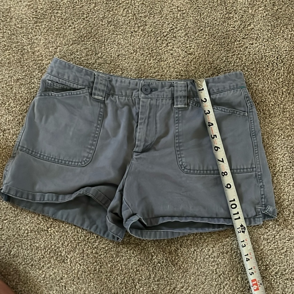 Old navy shorts size 8